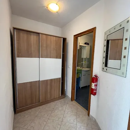 Apartment Vana Lokva Rogoznica